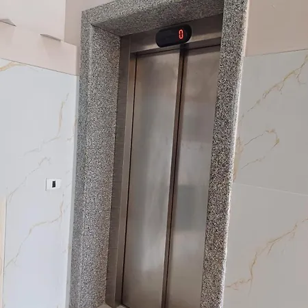 K-apartment דירה *